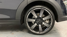 MINI Hatchback 1.5 Cooper Exclusive 5dr Auto Petrol Hatchback